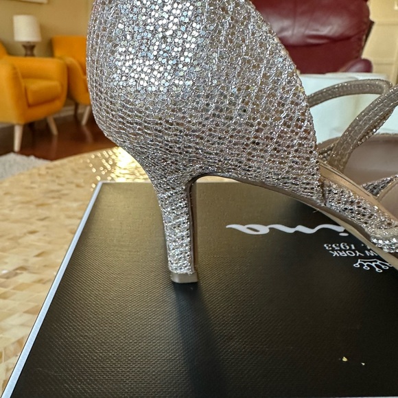 Prom heels and price lowered for your glamorous night! - Picture 2 of 5